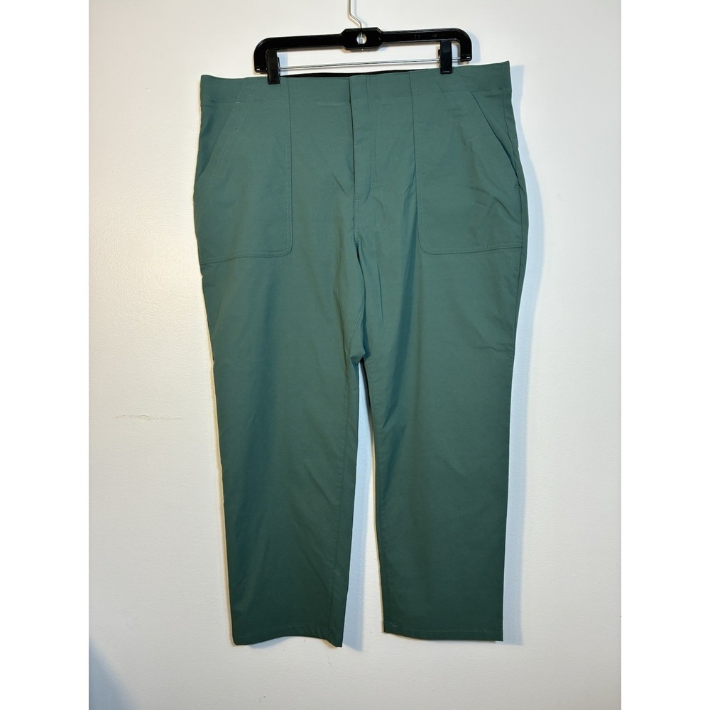 Eddie Bauer Women's Hiking Pants Cropped Sz 18 Green Mid Rise Nylon Outdoor